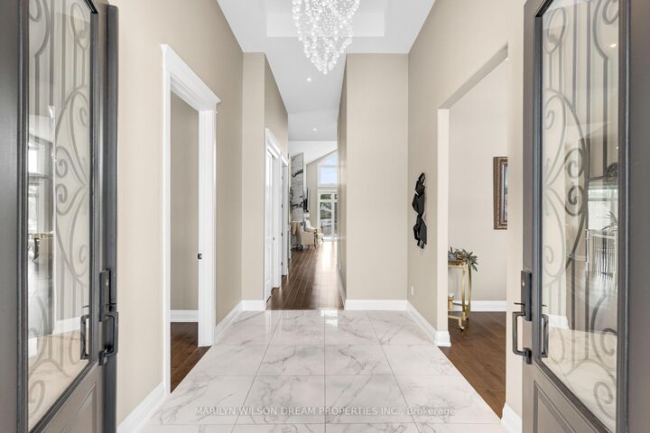Property Photo: 324 Hedley Way ON K2W 0E4