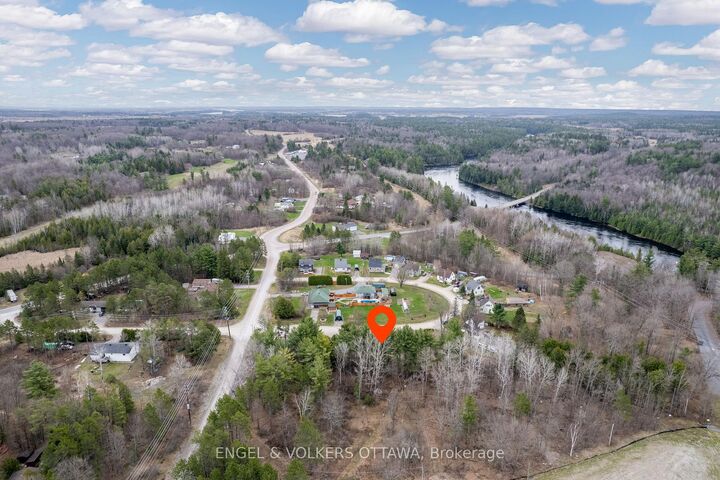 Lot 9 Devlin Crescent — photo 1
