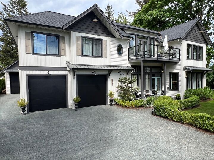 Property Photo: 3943 Dillman Rd BC V9H 1R5
