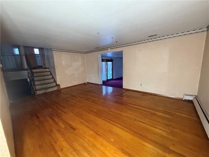 Property Photo:  815 Sweetleaf Dr  PA 15146 