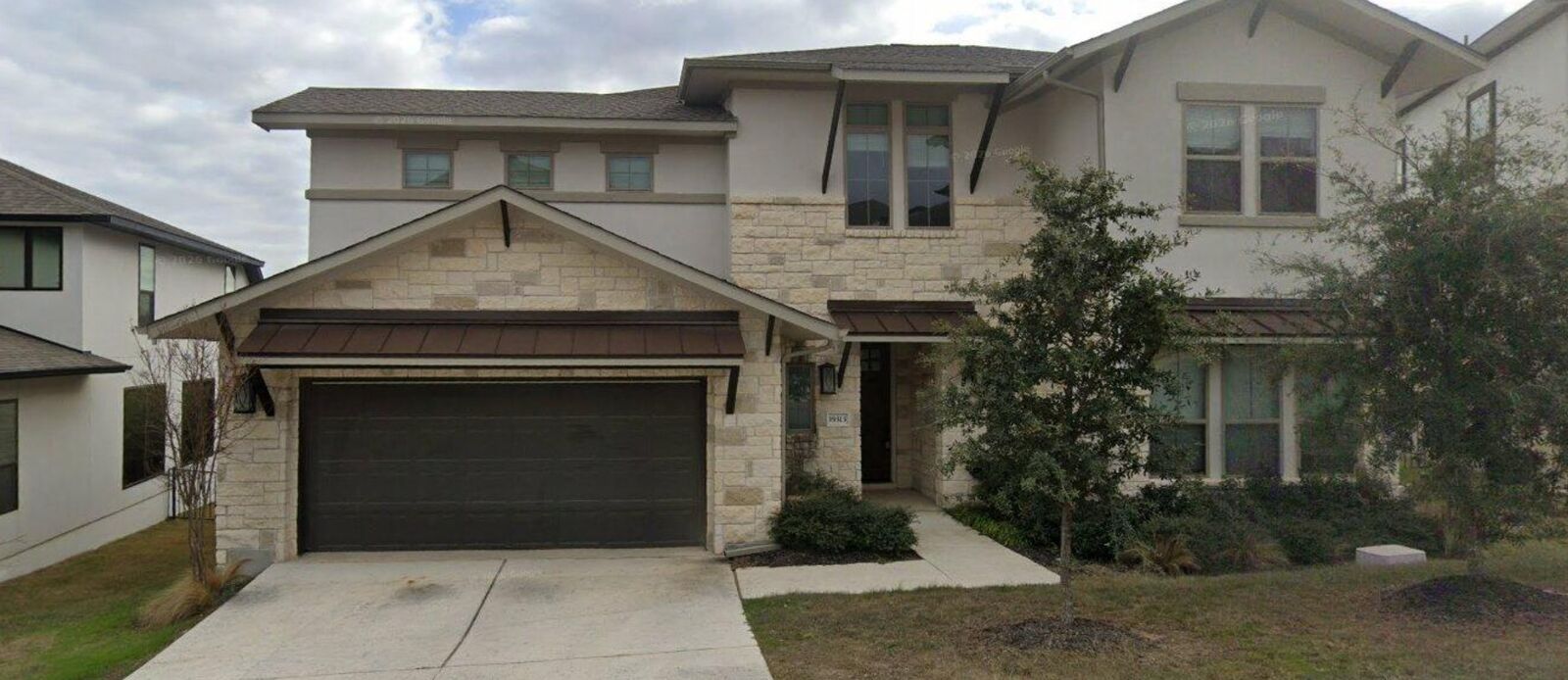 Property Photo: 19313 Summit Glory Trail TX 78669