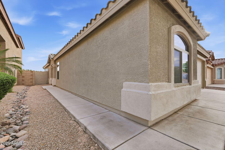 Property Photo:  1295 E Estelle Lane  AZ 85140 