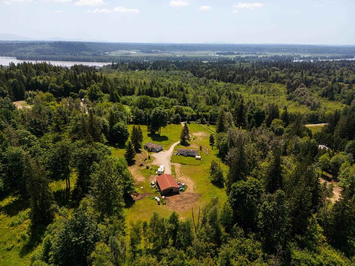 Property Photo: 28555 104 Avenue BC V2W 1L5