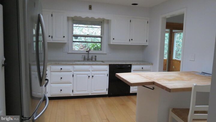 Property Photo:  436 Laurel Drive  PA 17033 