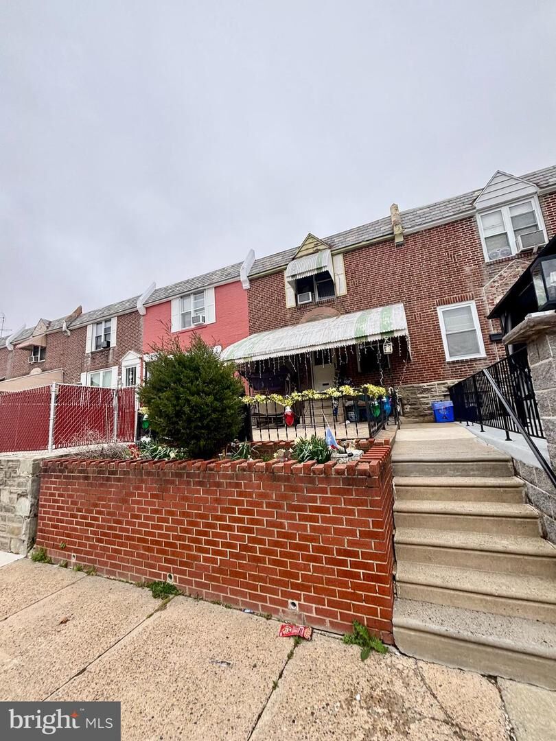Property Photo:  613 Anchor Street  PA 19120 