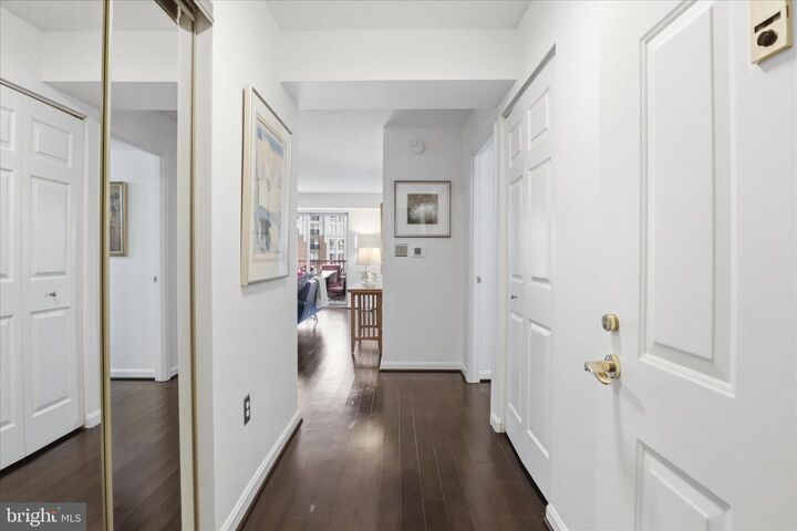 Property Photo:  2121 Jamieson Avenue 1506  VA 22314 