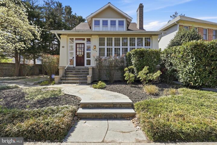 Property Photo:  1526 N Edgewood Street  VA 22201 