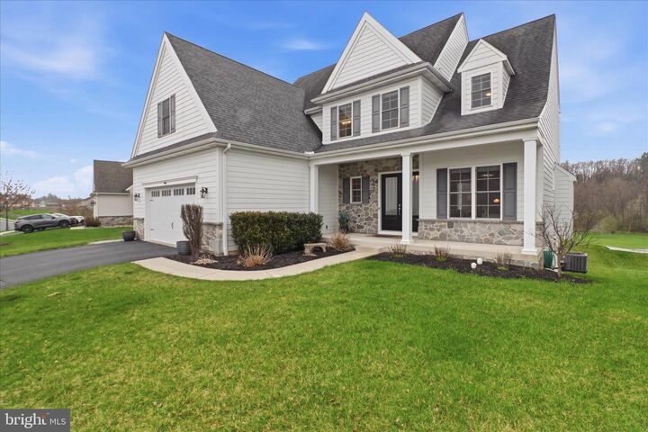 Property Photo:  674 Integrity Drive  PA 17543 