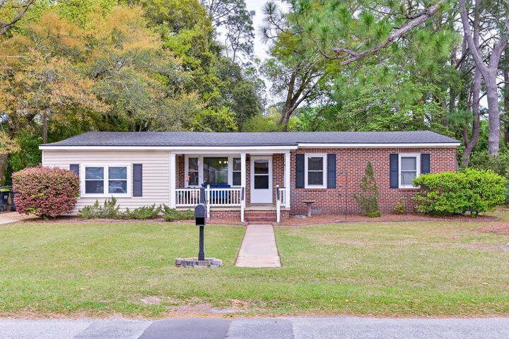 Property Photo:  307 Burroughs Avenue  SC 29902 