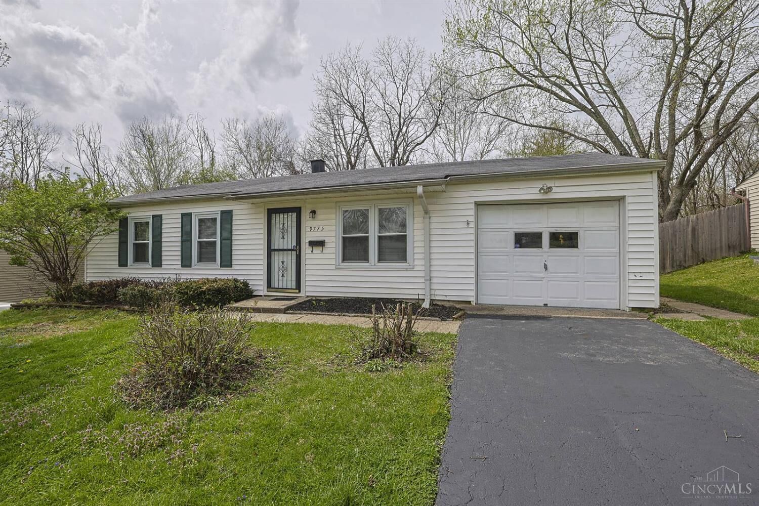 Property Photo:  9775 Marino Drive  OH 45251 