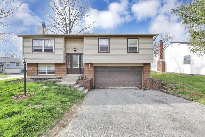 Property Photo: 4555 Teton Court OH 43230