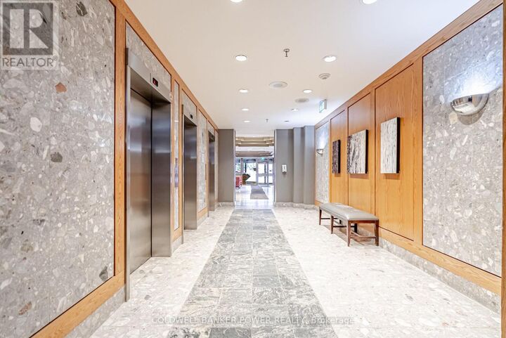 Property Photo:  695 Richmond Street 1705  ON N6A 5M8 