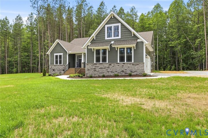 Property Photo:  2203 Walnut Tree Boulevard  VA 23139 