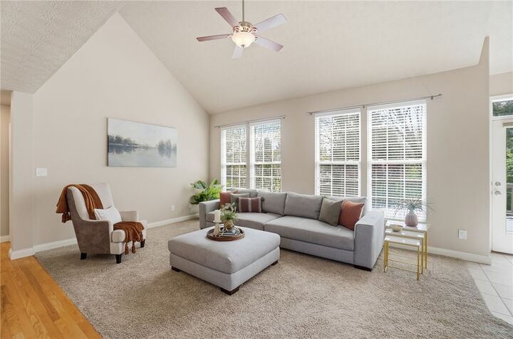 Property Photo:  1800 Olde Haley Drive  OH 45458 