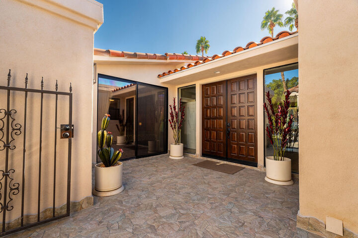 Property Photo: 78585 Vista Del Sol CA 92210