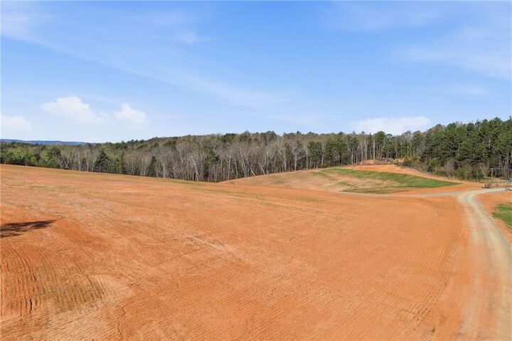 Property Photo: 1927 Leeches Road GA 30540