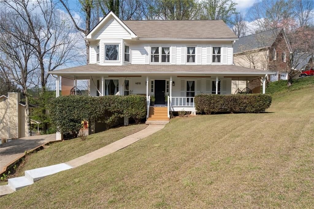 Property Photo:  4818 Village Square NW  GA 30102 