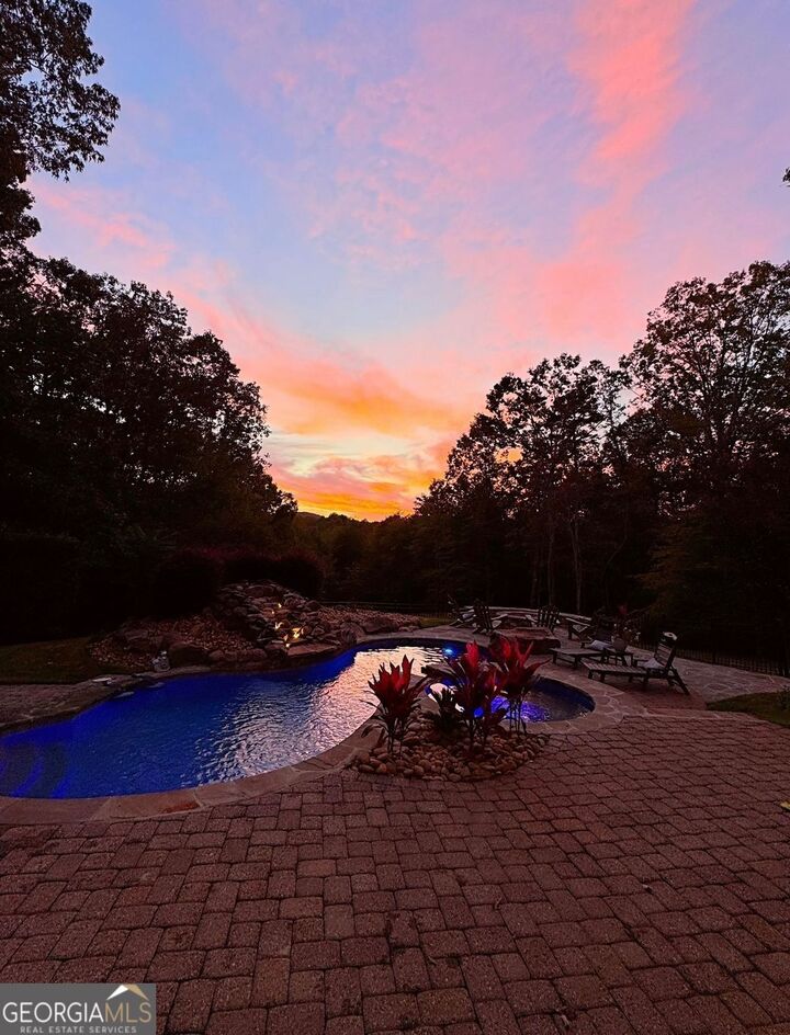 Property Photo: 375 Ridgewood Road GA 30523