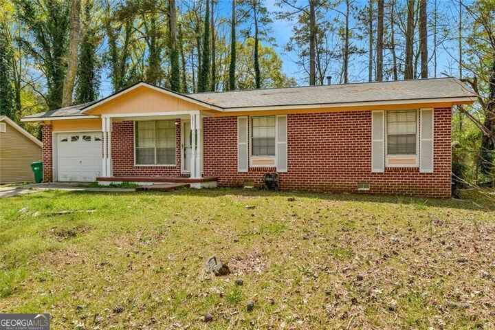 Property Photo: 8941 Ashwood Drive GA 30274