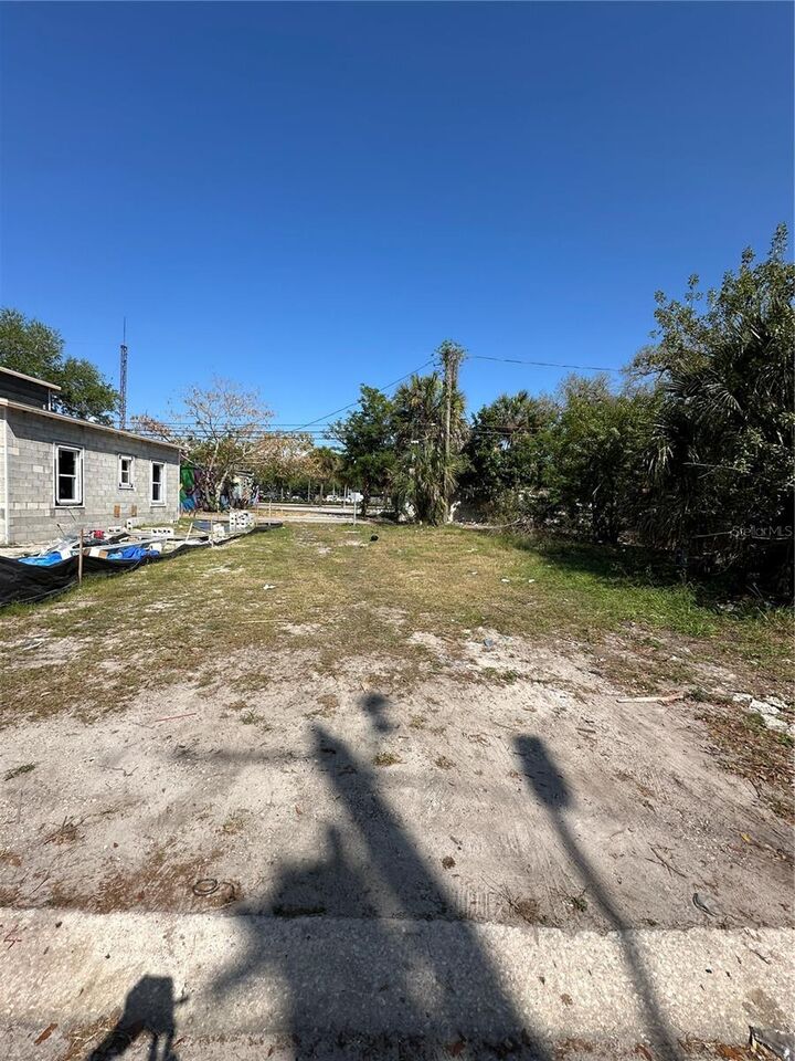 Property Photo:  1724 S Prescott Street 1  FL 33712 