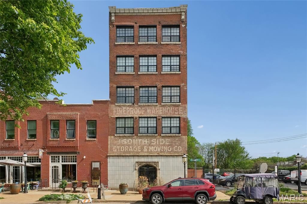 Property Photo:  1831 Sidney Street L  MO 63104 