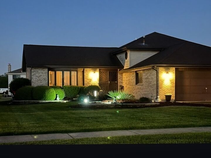 Property Photo: 22709 Jamie Court IL 60471