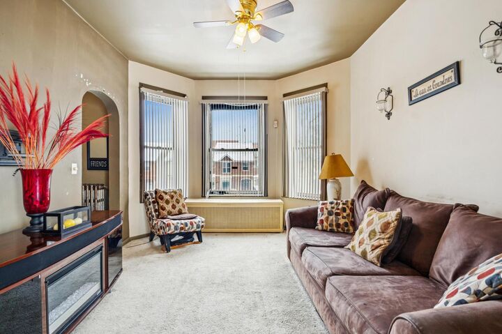 Property Photo:  6934 S Cornell Avenue  IL 60649 