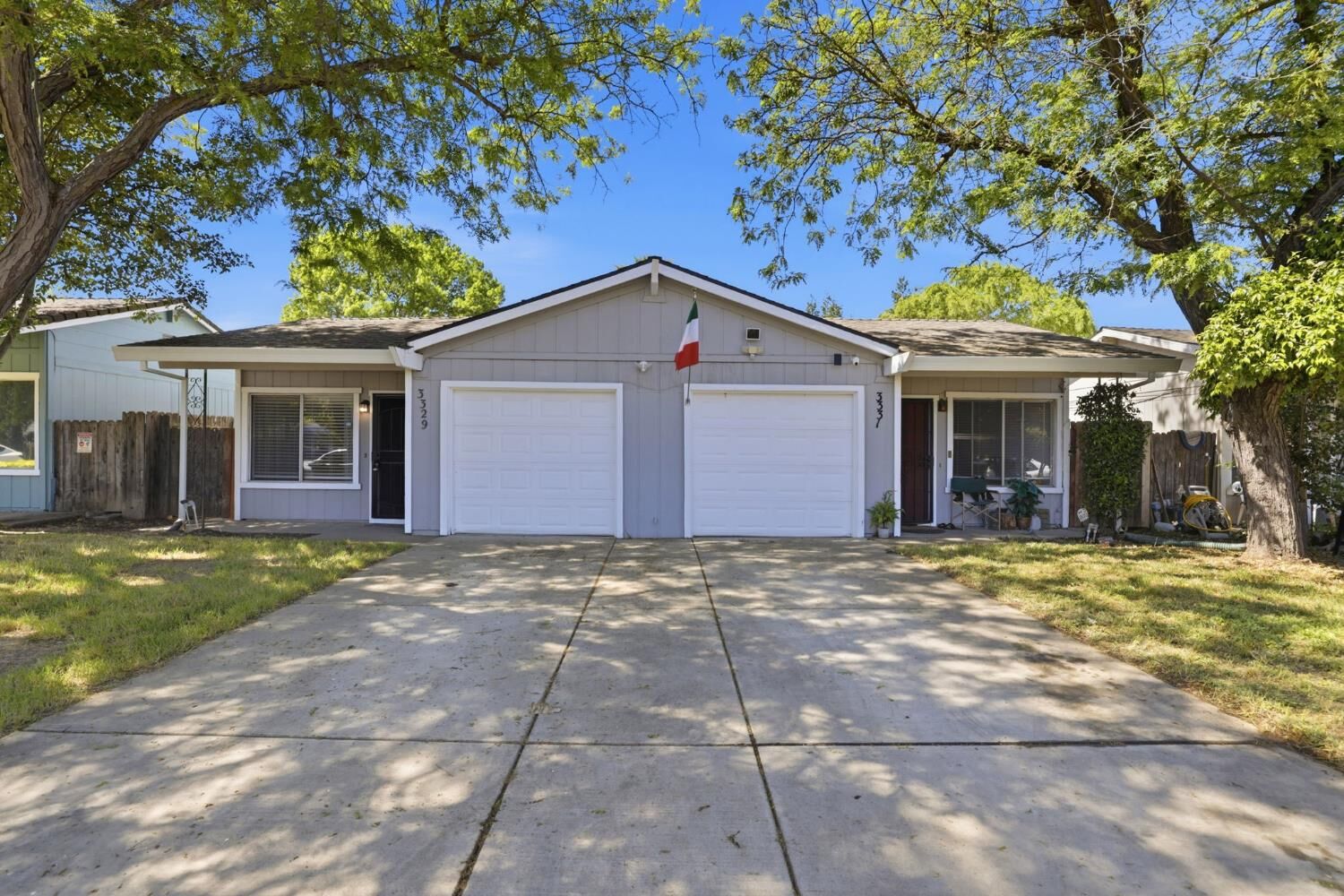 Property Photo: 3329 Jayanne Way CA 95608