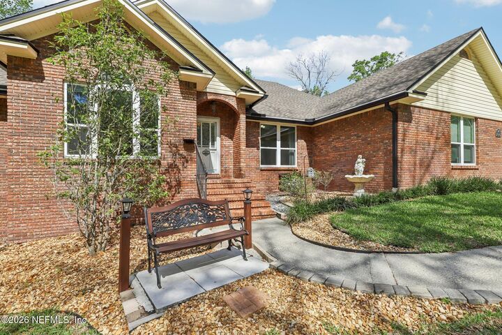 Property Photo:  2810 Ravines Road  FL 32068 