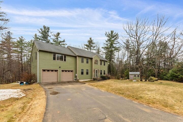 Property Photo:  22 Lakewood Drive  NH 03810 