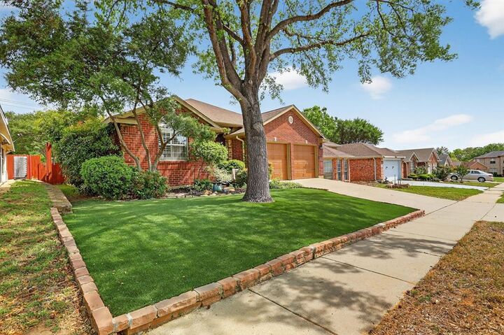 Property Photo:  4120 Stone Hollow Way  TX 76040 