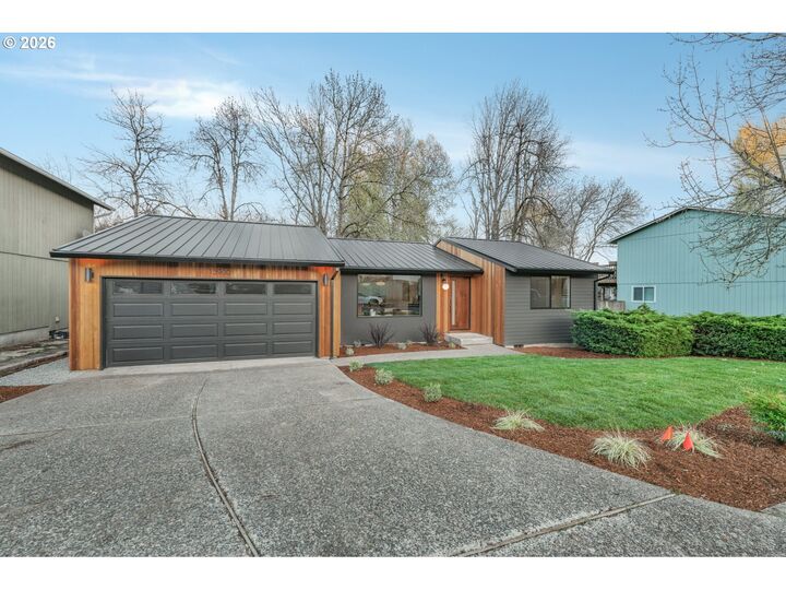 Property Photo:  13900 SE 115th Ave  OR 97015 