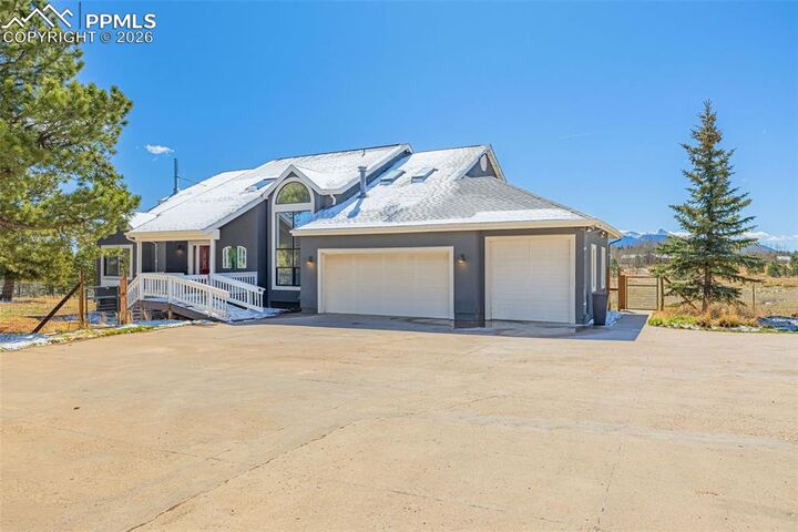 Property Photo:  78 Moss Rock Court  CO 80814 