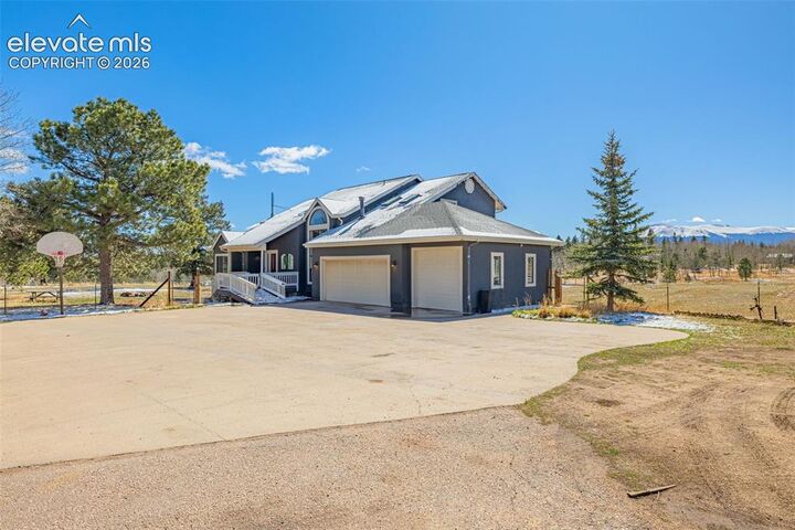 Property Photo:  78 Moss Rock Court  CO 80814 