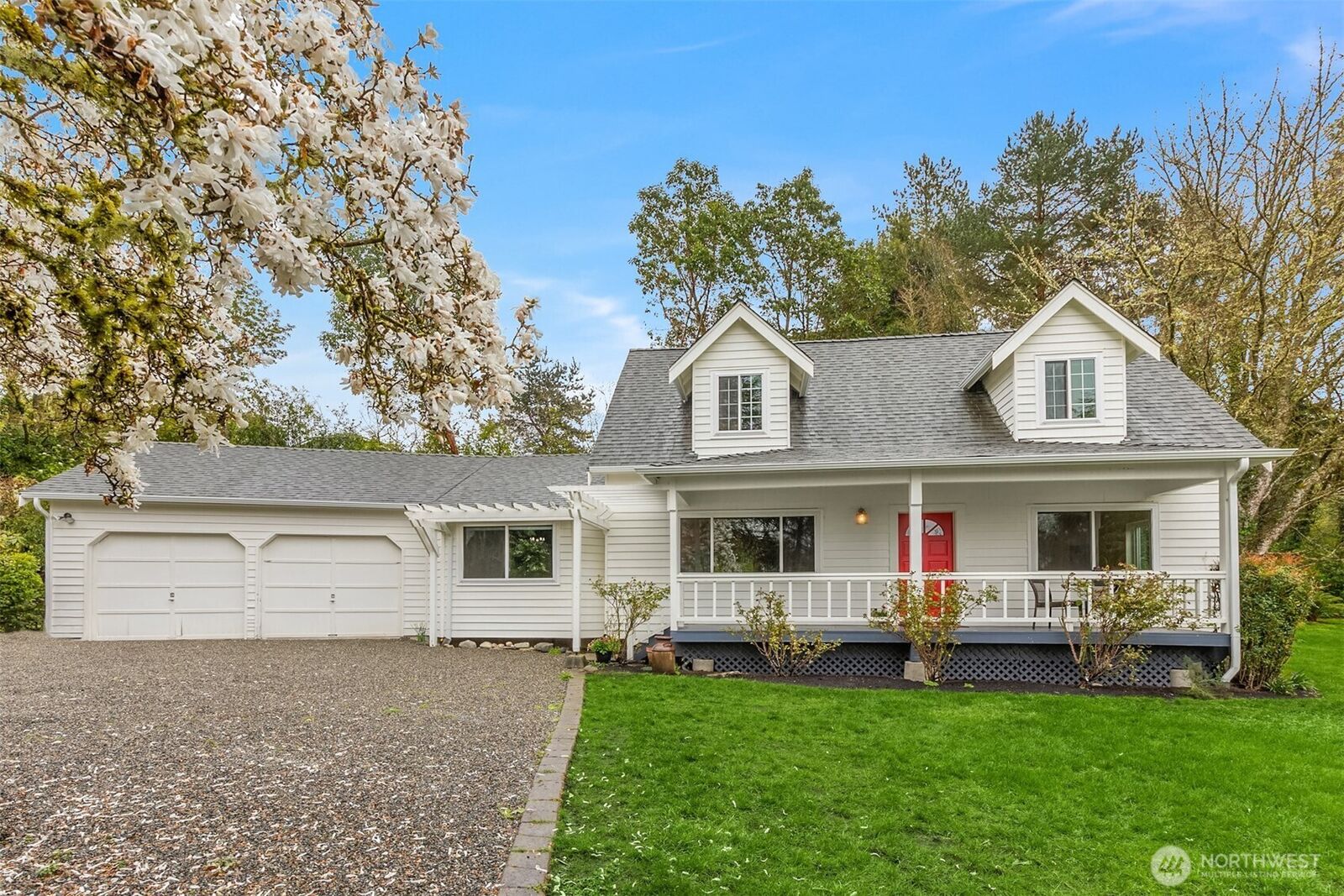 Property Photo:  11312  Westwind Court NE  WA 98110 