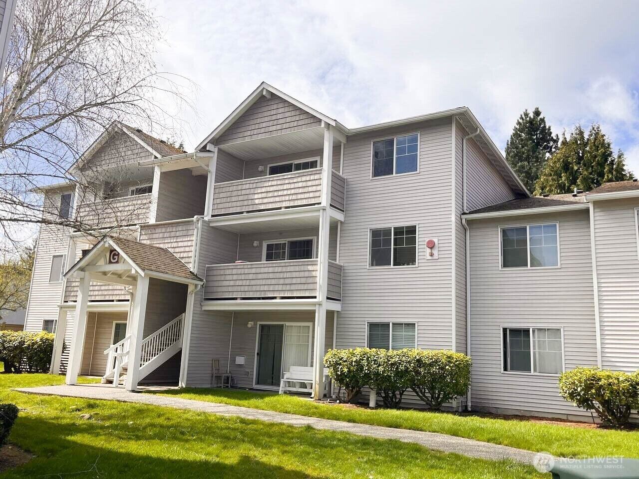 Property Photo:  1001 W Casino Road G303  WA 98204 
