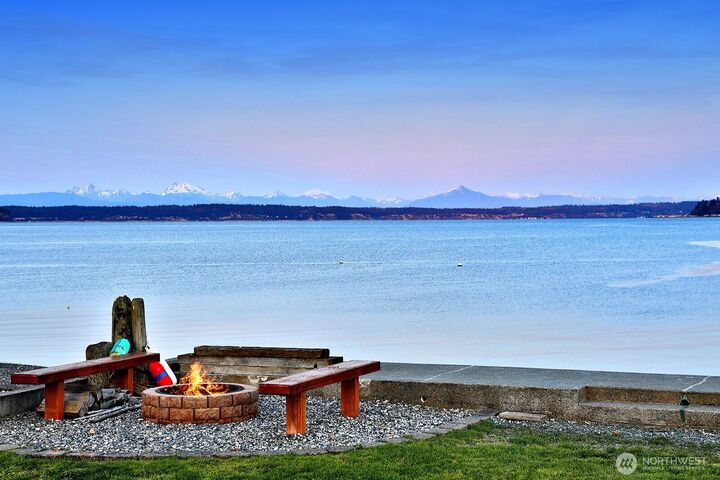 Property Photo:  2805 N Bluff Road  WA 98253 