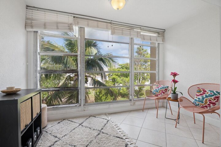 Property Photo:  8305 Sunrise Lakes Boulevard 308  FL 33322 