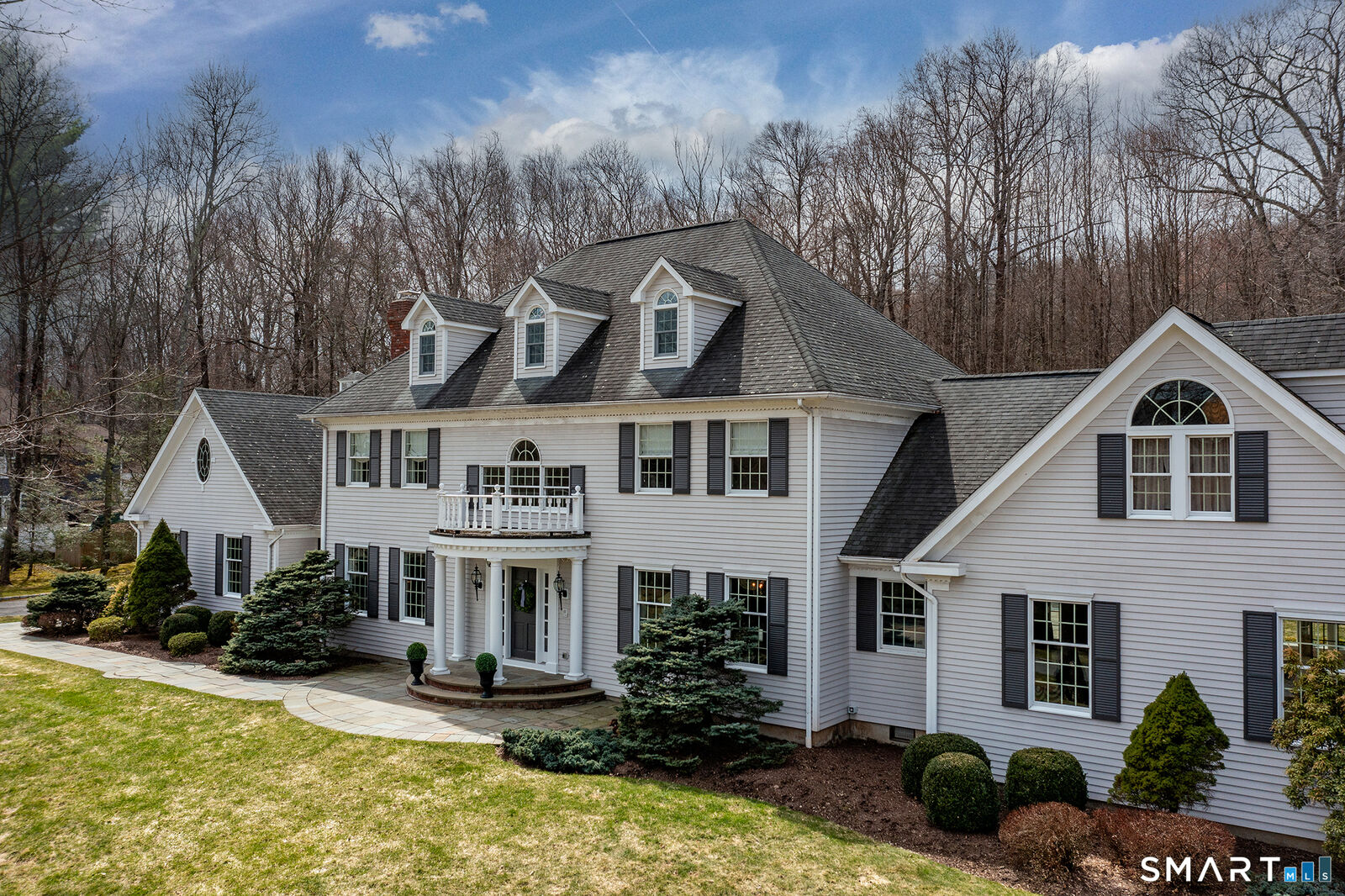 Property Photo:  2 Sail Harbour Drive  CT 06784 