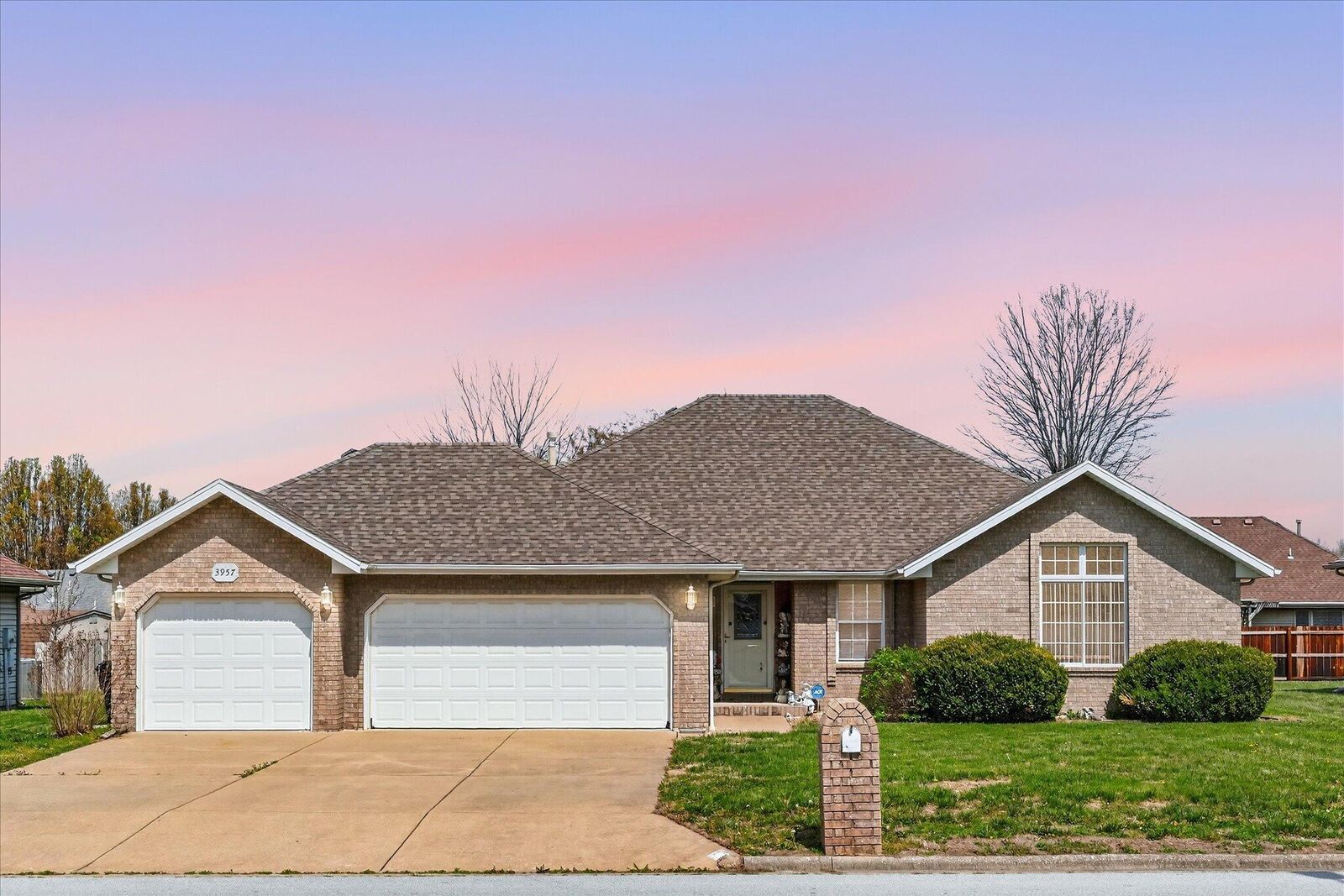 Property Photo:  3957 W Greenwood Street  MO 65807 