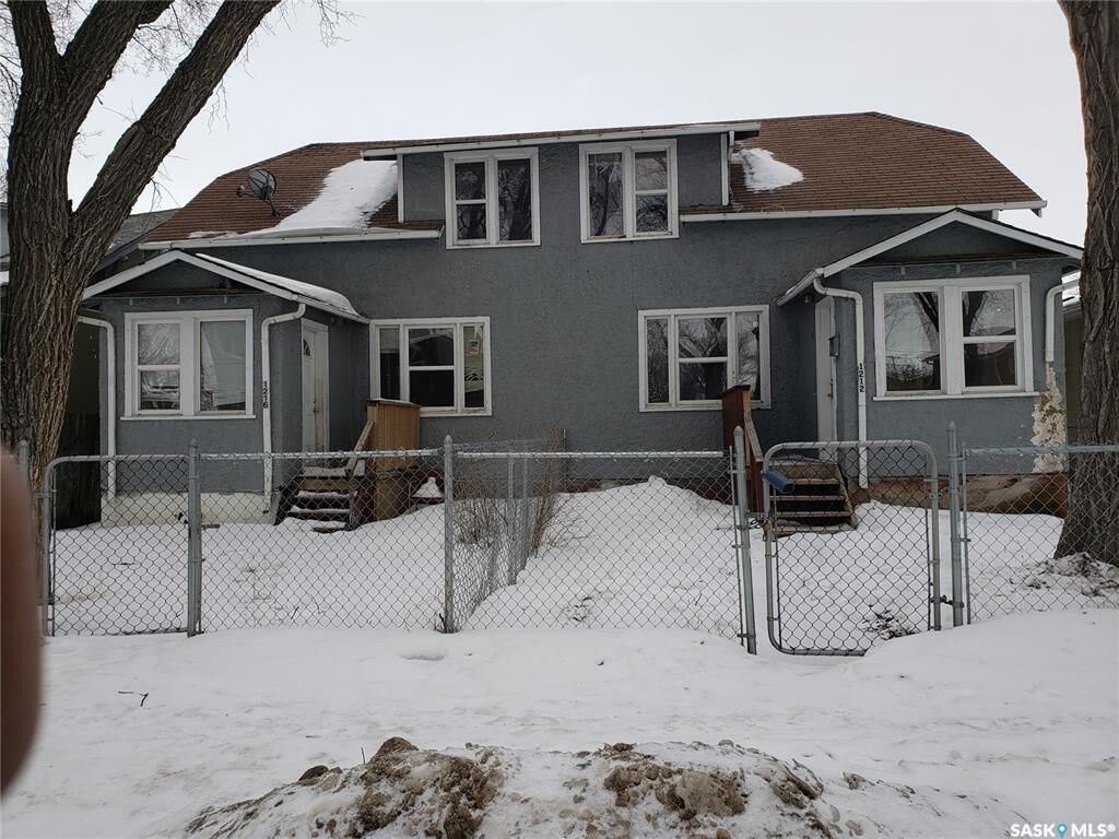Property Photo: 1212-1216 Rae Street SK S4T 2C2