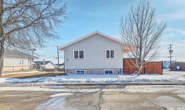 Photo de la propriété:  304 2nd Avenue E  SK S0K 0M0 