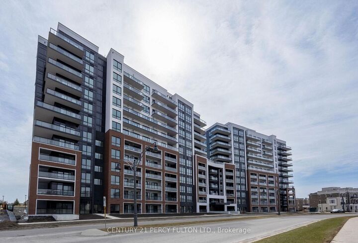 Property Photo:  51 Clarington Boulevard 923  ON L1C 7J8 
