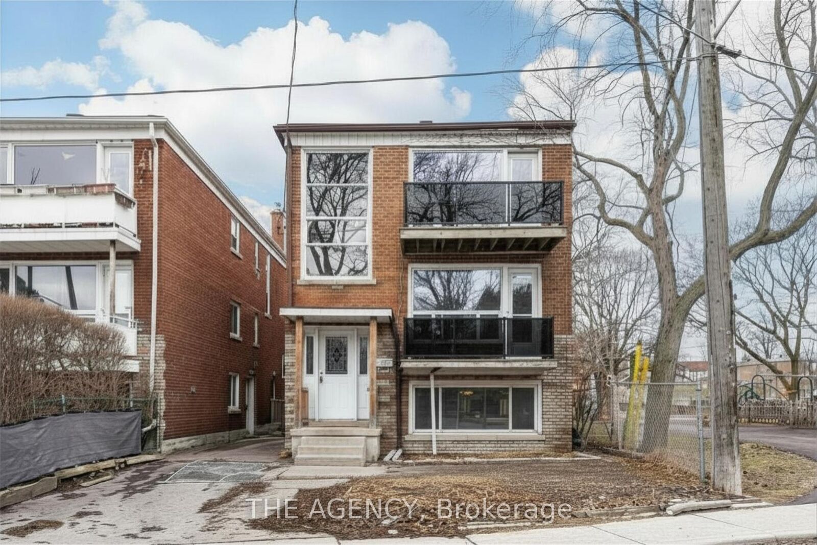 Property Photo: 374 Atlas Avenue ON M6C 3P9