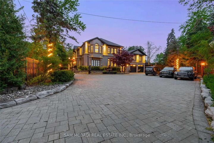1540 Mississauga Road — photo 1