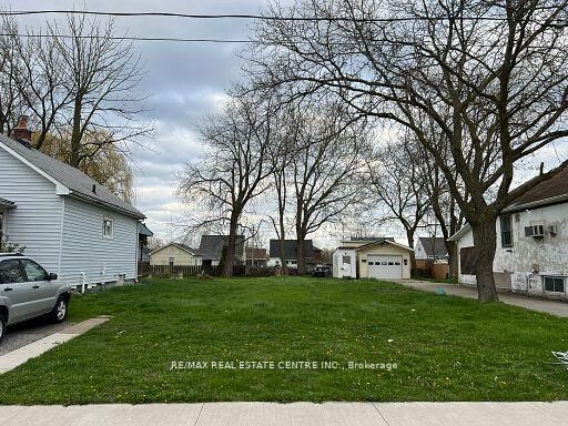 Property Photo: 4346 Third Avenue ON L2E 4K6