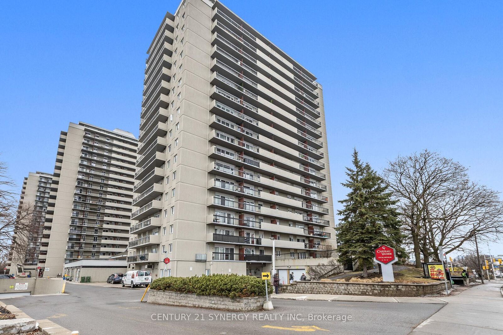 Photo de la propriété:  158A McArthur Avenue 1009  ON K1L 7E7 