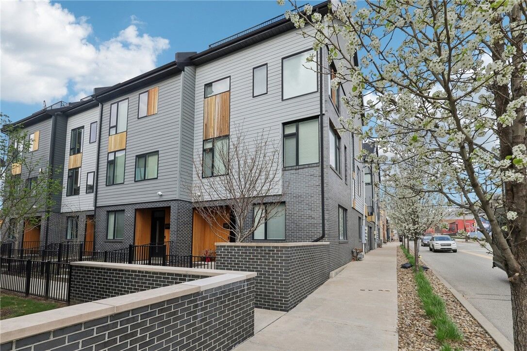 Property Photo:  5585 Butler St  PA 15201 