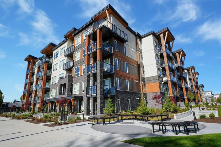 12109 223 Street 429 — photo 1
