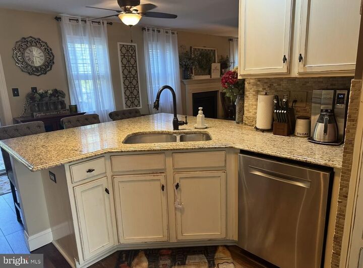 Property Photo:  6357 Bayberry Avenue  PA 17545 